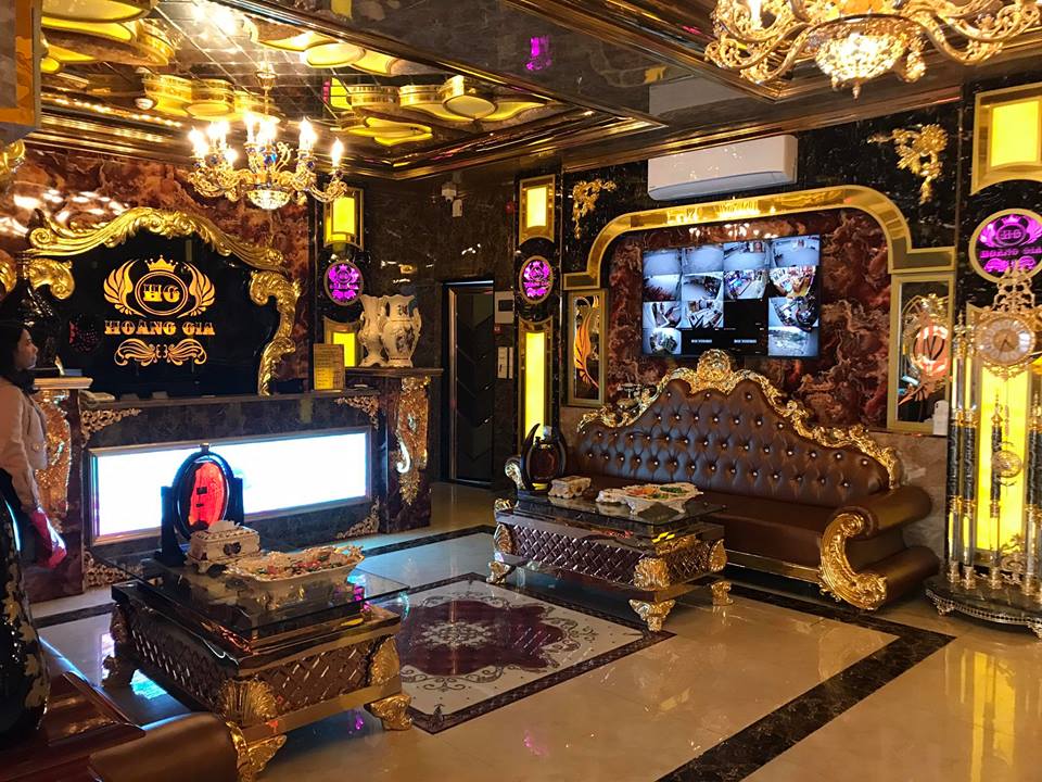 Mẫu Phòng Karaoke Phong Cách Hoàng Gia – Đỉnh Cao Của Sự Sang Trọng Và Đẳng Cấp
